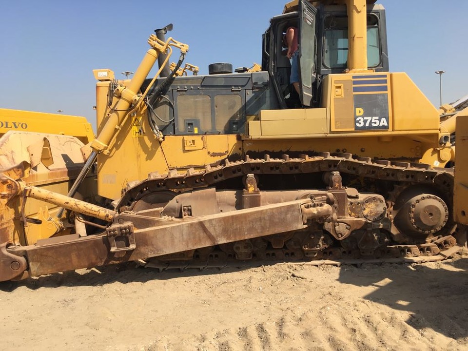 Komatsu D375, 2013 год, 29 000 000 рублей, 8 фотография