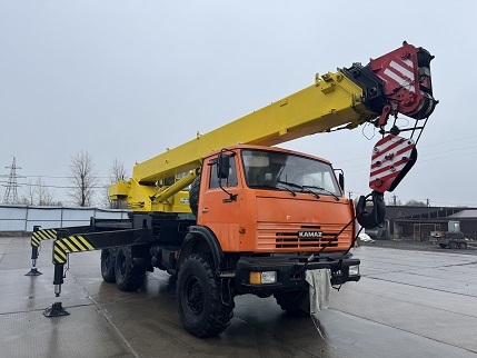 Ивановец КС-45717, 2011 год, 3 200 000 рублей, 1 фотография