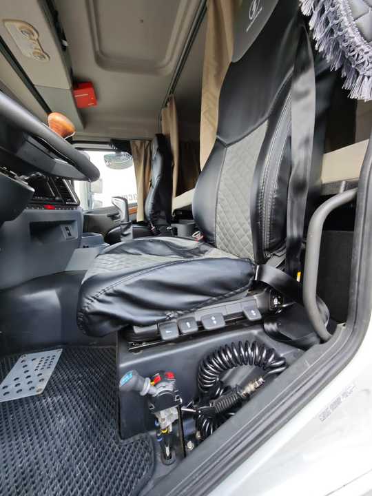 Shacman (Shaanxi) SX3318, 2023 год, 7 500 000 рублей, 9 фотография