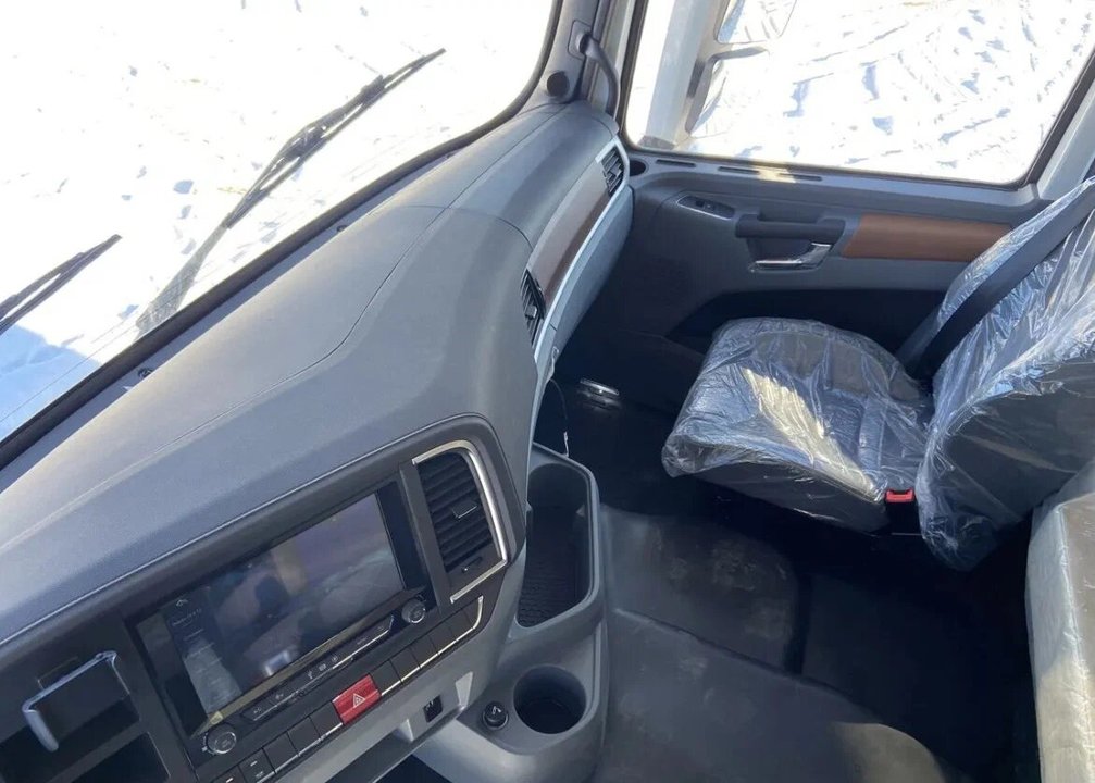 Shacman (Shaanxi) X3000, 2024 год, 8 300 000 рублей, 9 фотография