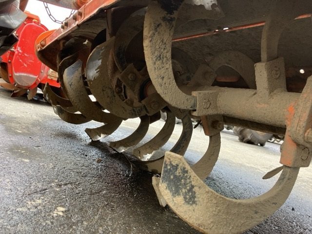 Kubota L1802, 667 000 рублей, 11 фотография