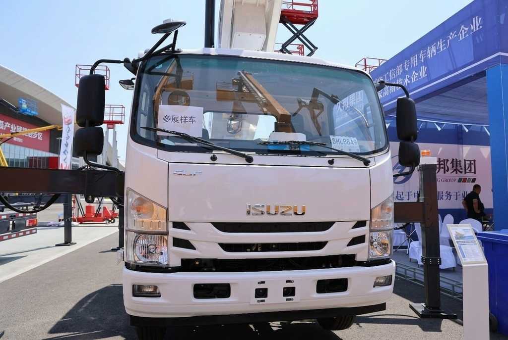 Isuzu Elf (N-series), 2026 год, 5 312 000 рублей, 3 фотография