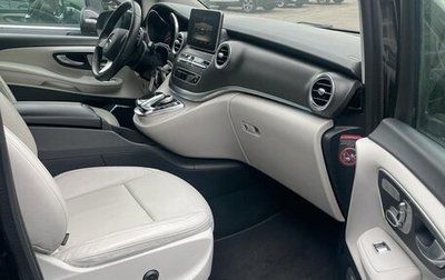 Mercedes-Benz V-Класс, 2017 год, 5 150 000 рублей, 1 фотография