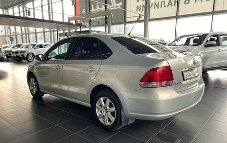 Volkswagen Polo VI (EU Market), 2011 год, 750 000 рублей, 6 фотография