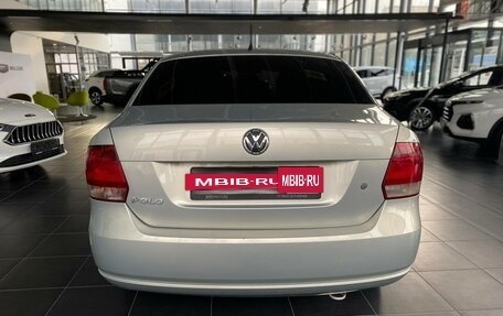 Volkswagen Polo VI (EU Market), 2011 год, 750 000 рублей, 5 фотография