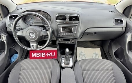 Volkswagen Polo VI (EU Market), 2013 год, 1 100 000 рублей, 17 фотография