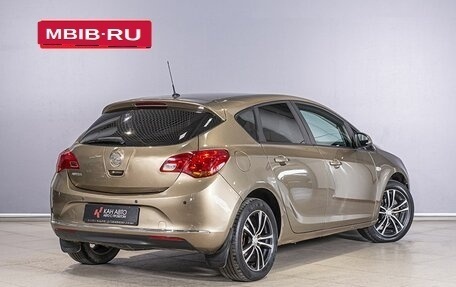 Opel Astra J, 2013 год, 864 000 рублей, 2 фотография