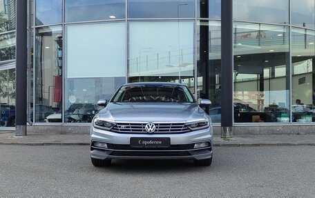 Volkswagen Passat B8 рестайлинг, 2017 год, 1 700 000 рублей, 3 фотография