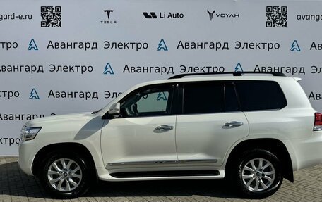 Toyota Land Cruiser 200, 2018 год, 8 290 000 рублей, 5 фотография