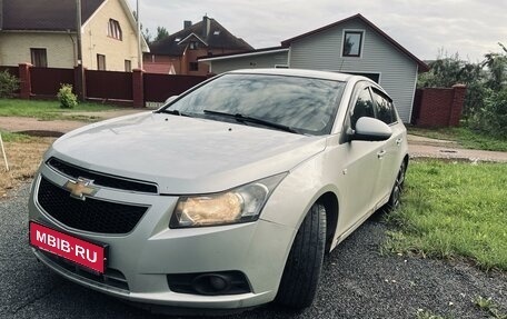 Chevrolet Cruze II, 2012 год, 700 000 рублей, 1 фотография