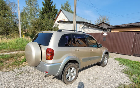 Toyota RAV4, 2004 год, 1 200 000 рублей, 5 фотография