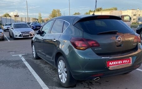 Opel Astra J, 2011 год, 730 000 рублей, 4 фотография