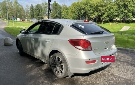 Chevrolet Cruze II, 2012 год, 700 000 рублей, 4 фотография