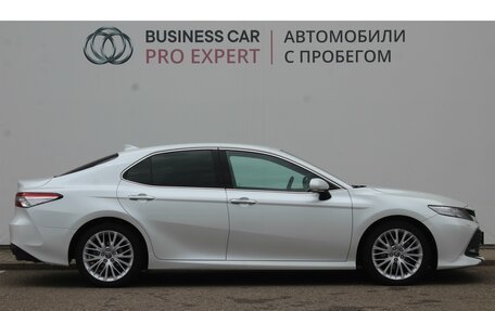 Toyota Camry, 2019 год, 3 414 000 рублей, 6 фотография