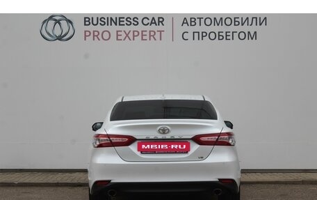 Toyota Camry, 2019 год, 3 414 000 рублей, 5 фотография