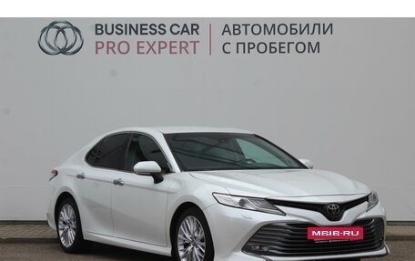 Toyota Camry, 2019 год, 3 414 000 рублей, 3 фотография