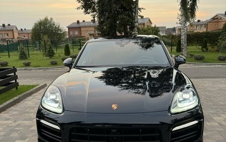 Porsche Cayenne III, 2022 год, 13 250 000 рублей, 2 фотография