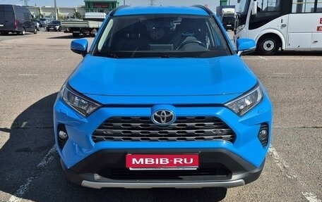 Toyota RAV4, 2020 год, 3 550 000 рублей, 1 фотография