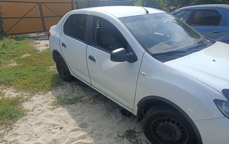 Renault Logan II, 2016 год, 460 000 рублей, 7 фотография