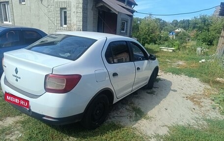 Renault Logan II, 2016 год, 460 000 рублей, 3 фотография