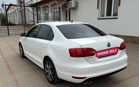 Volkswagen Jetta VI, 2012 год, 1 220 000 рублей, 6 фотография