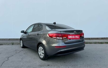 KIA Rio IV, 2017 год, 1 350 000 рублей, 4 фотография