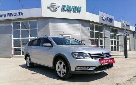 Volkswagen Passat B7, 2013 год, 1 790 000 рублей, 3 фотография