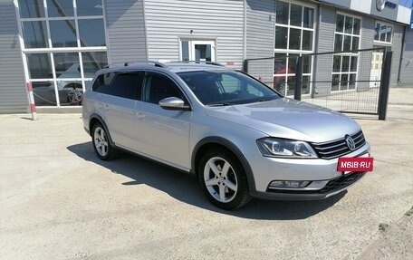 Volkswagen Passat B7, 2013 год, 1 790 000 рублей, 2 фотография