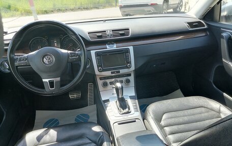 Volkswagen Passat B7, 2013 год, 1 790 000 рублей, 15 фотография