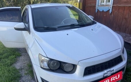 Chevrolet Aveo III, 2013 год, 730 000 рублей, 2 фотография