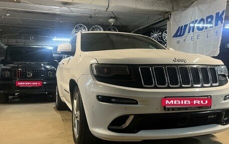 Jeep Grand Cherokee, 2013 год, 3 880 000 рублей, 29 фотография