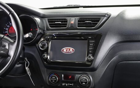 KIA Rio III рестайлинг, 2012 год, 11 фотография