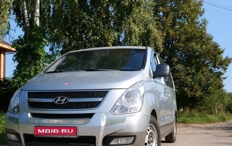 Hyundai Grand Starex Grand Starex I рестайлинг 2, 2009 год, 1 550 000 рублей, 1 фотография