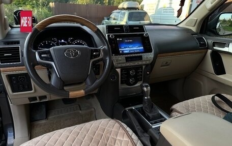 Toyota Land Cruiser Prado 150 рестайлинг 2, 2018 год, 5 500 000 рублей, 11 фотография