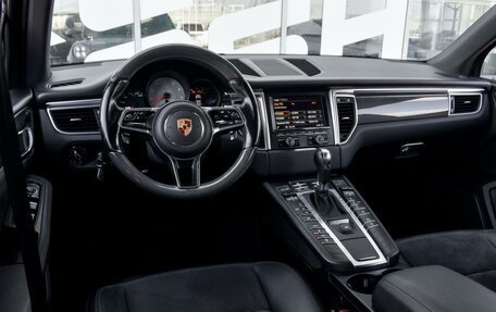 Porsche Macan I рестайлинг, 2014 год, 3 209 000 рублей, 6 фотография