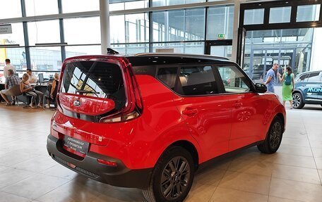 KIA Soul III, 2021 год, 2 400 000 рублей, 6 фотография