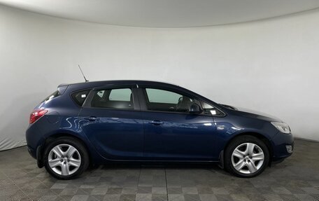 Opel Astra J, 2010 год, 790 000 рублей, 4 фотография