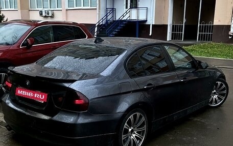 BMW 3 серия, 2006 год, 1 250 000 рублей, 23 фотография