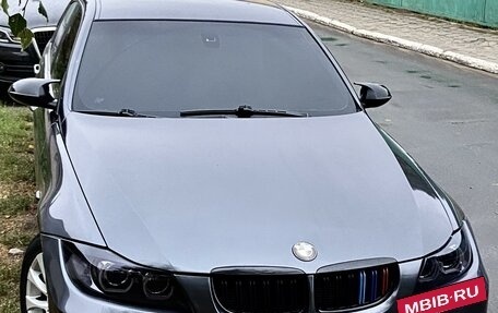 BMW 3 серия, 2006 год, 1 250 000 рублей, 26 фотография