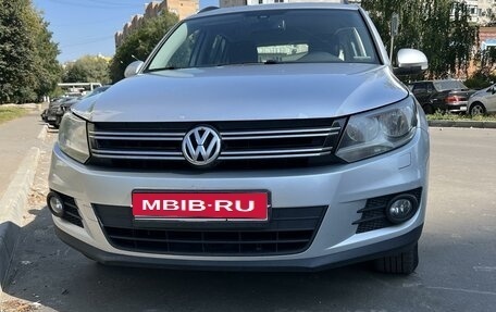 Volkswagen Tiguan I, 2011 год, 1 420 000 рублей, 2 фотография