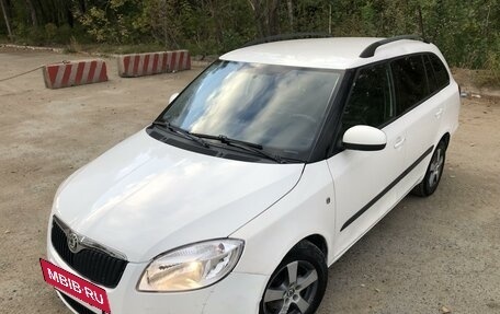 Skoda Fabia II, 2009 год, 395 000 рублей, 3 фотография