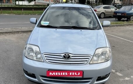 Toyota Corolla, 2005 год, 750 000 рублей, 4 фотография