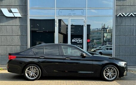 BMW 5 серия, 2018 год, 3 605 000 рублей, 10 фотография