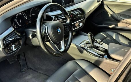 BMW 5 серия, 2018 год, 3 605 000 рублей, 21 фотография