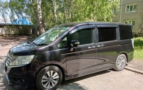 Honda Stepwgn IV, 2014 год, 1 850 000 рублей, 4 фотография