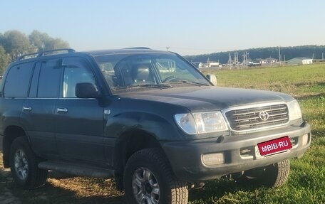 Toyota Land Cruiser 100 рестайлинг 2, 1999 год, 2 350 000 рублей, 3 фотография