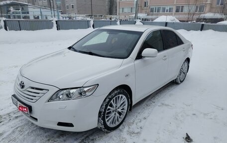 Toyota Camry, 2008 год, 1 270 000 рублей, 2 фотография