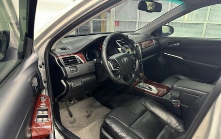 Toyota Camry, 2012 год, 1 655 000 рублей, 10 фотография