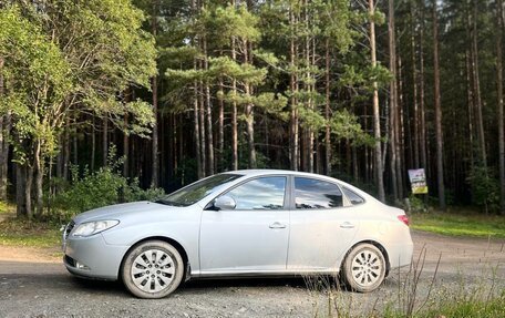 Hyundai Elantra IV, 2011 год, 900 000 рублей, 6 фотография