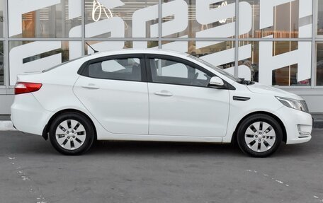 KIA Rio III рестайлинг, 2015 год, 949 000 рублей, 5 фотография